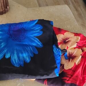 Hawaiian Drawstring Lounge Pants. Size M Set Of 2!! Blue And Red.